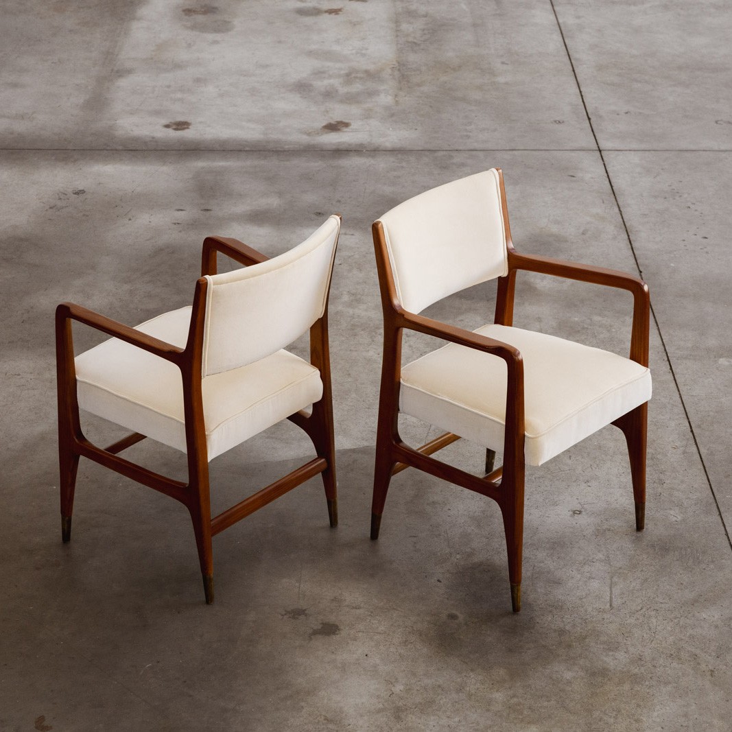 Gio Ponti & Fornasetti “110” Chairs for Cassina, White Velvet, 1953, Set of 6, 1953