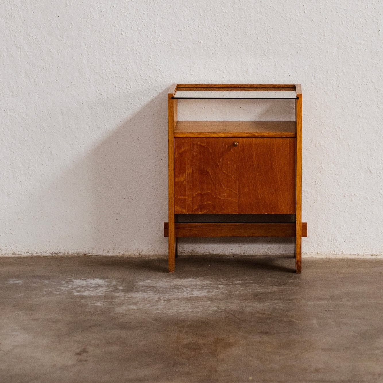 Gio Ponti Nightstands for ISA Bergamo, 1954, Set of 2, Attributed, 1954