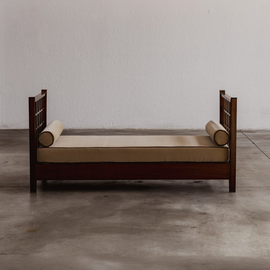 Gio Ponti Rationalist Daybed for Giordano Chiesa, 1948, 1948
