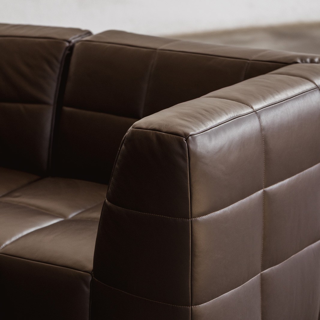 Hans Hopfer "Castell" Sofa for Neue Wiener Werkstätte, Dark Brown Leather, 1972, 1972