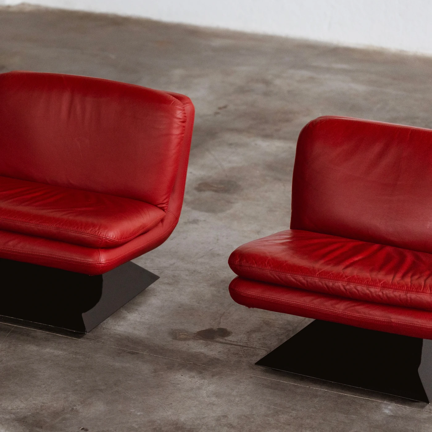 Hans Von Klier Armchairs for Giuseppe Rossi Di Albizzate, Red Leather, 1970, Set of 2, 1970