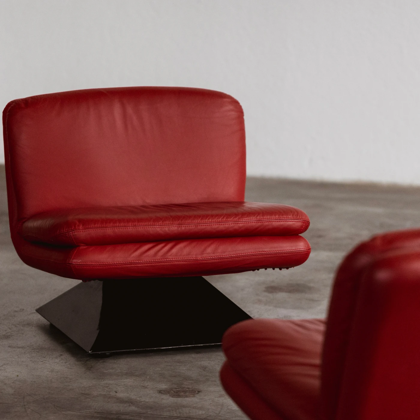 Hans Von Klier Armchairs for Giuseppe Rossi Di Albizzate, Red Leather, 1970, Set of 2, 1970