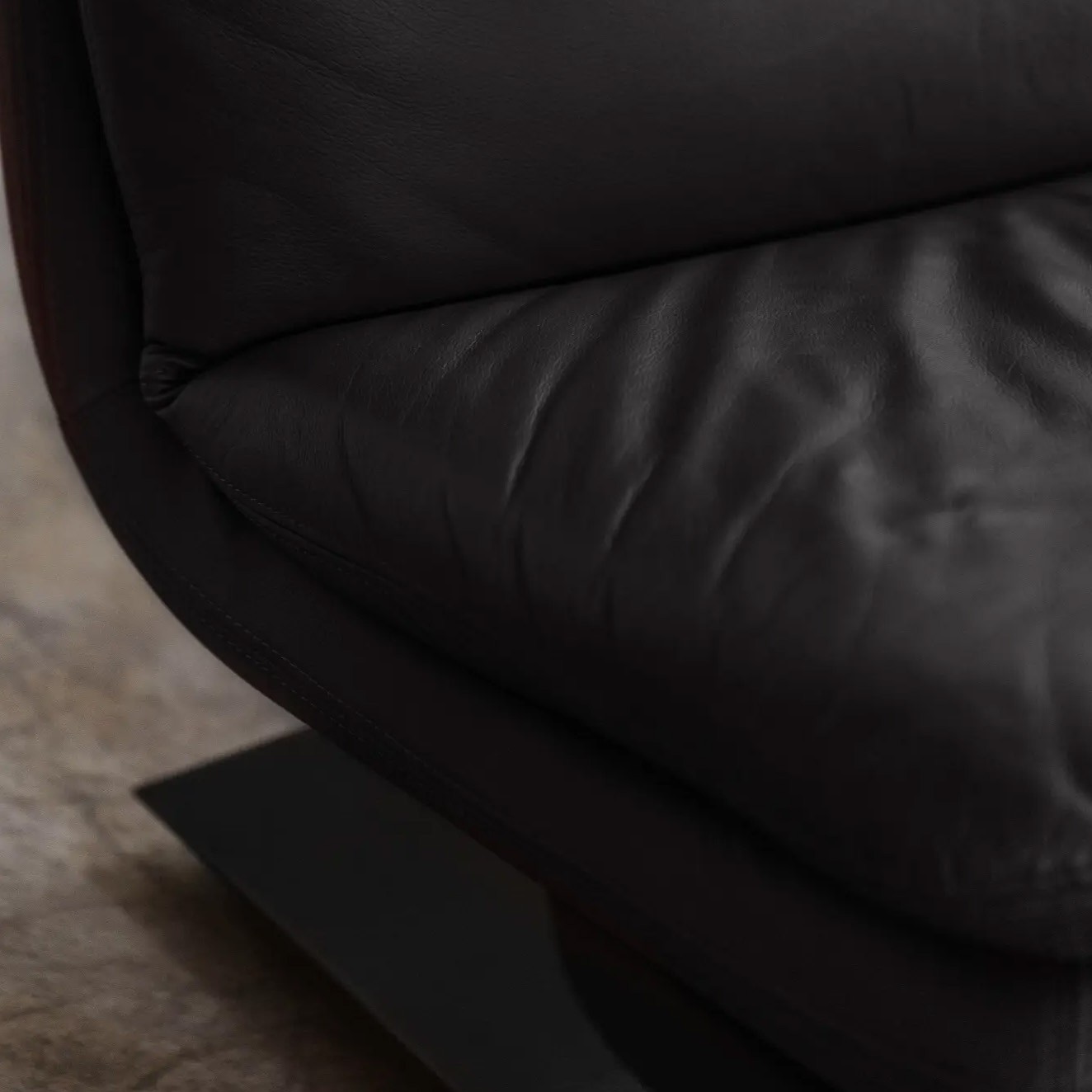 Hans Von Klier Armchair for Giuseppe Rossi Di Albizzate, Black Leather, 1970, 1970