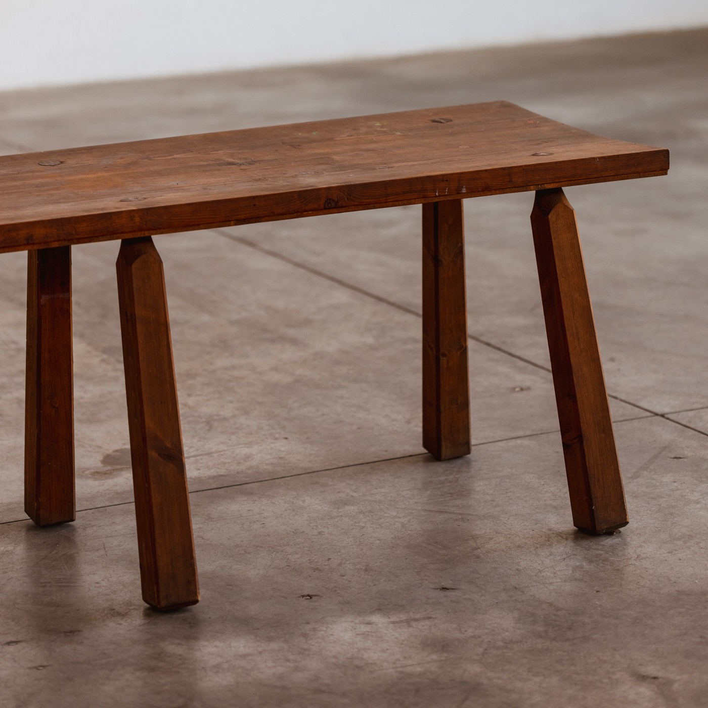 Hardwood brutalist side table, 1970, 1970