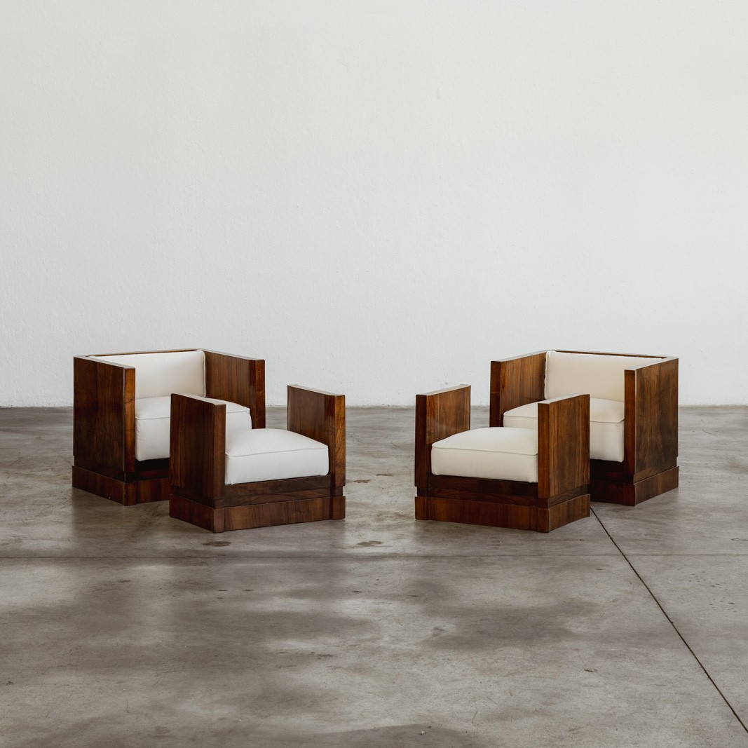 Italian Art Deco Lounge Set, White Velvet and Walnut, 1930s, Set of 4, 1930s