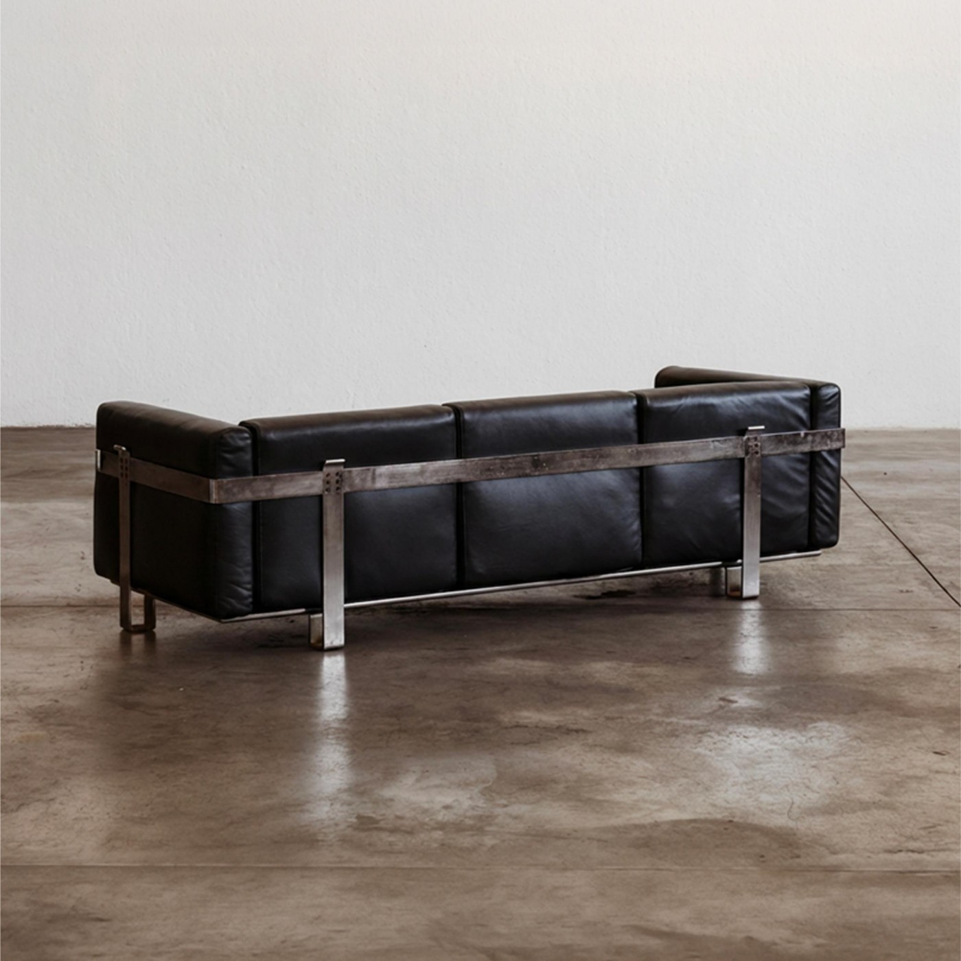 Kazuhide Takahama Three-seater Sofa for Simon Gavina, Black Leather, 1965, 1965