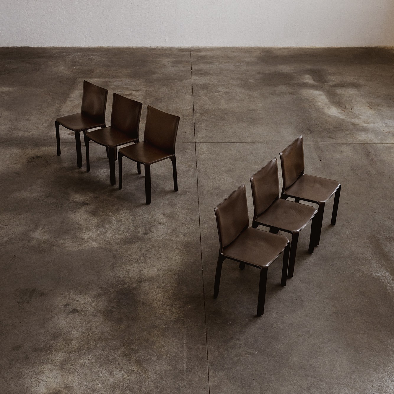 Mario Bellini "CAB 412" Dining Chairs for Cassina, Tobacco leather, 1977, Set of 8, 1970s