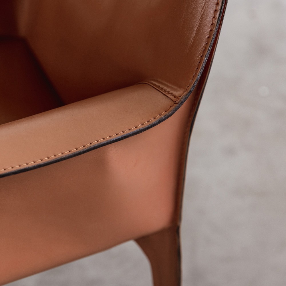 Mario Bellini "CAB 413" Chairs for Cassina, Hazelnut leather, 1977, Set of 6, 1970s