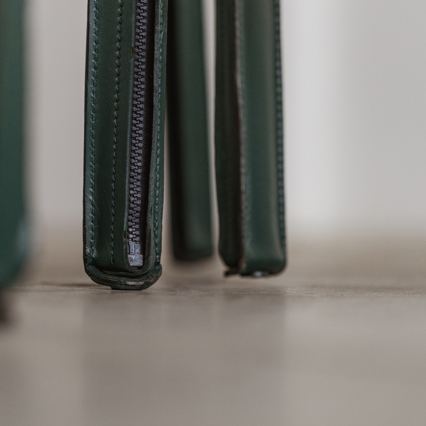 Mario Bellini "CAB 413” Chairs for Cassina, Dark Green Leather, 1977, Set of 6, 1977