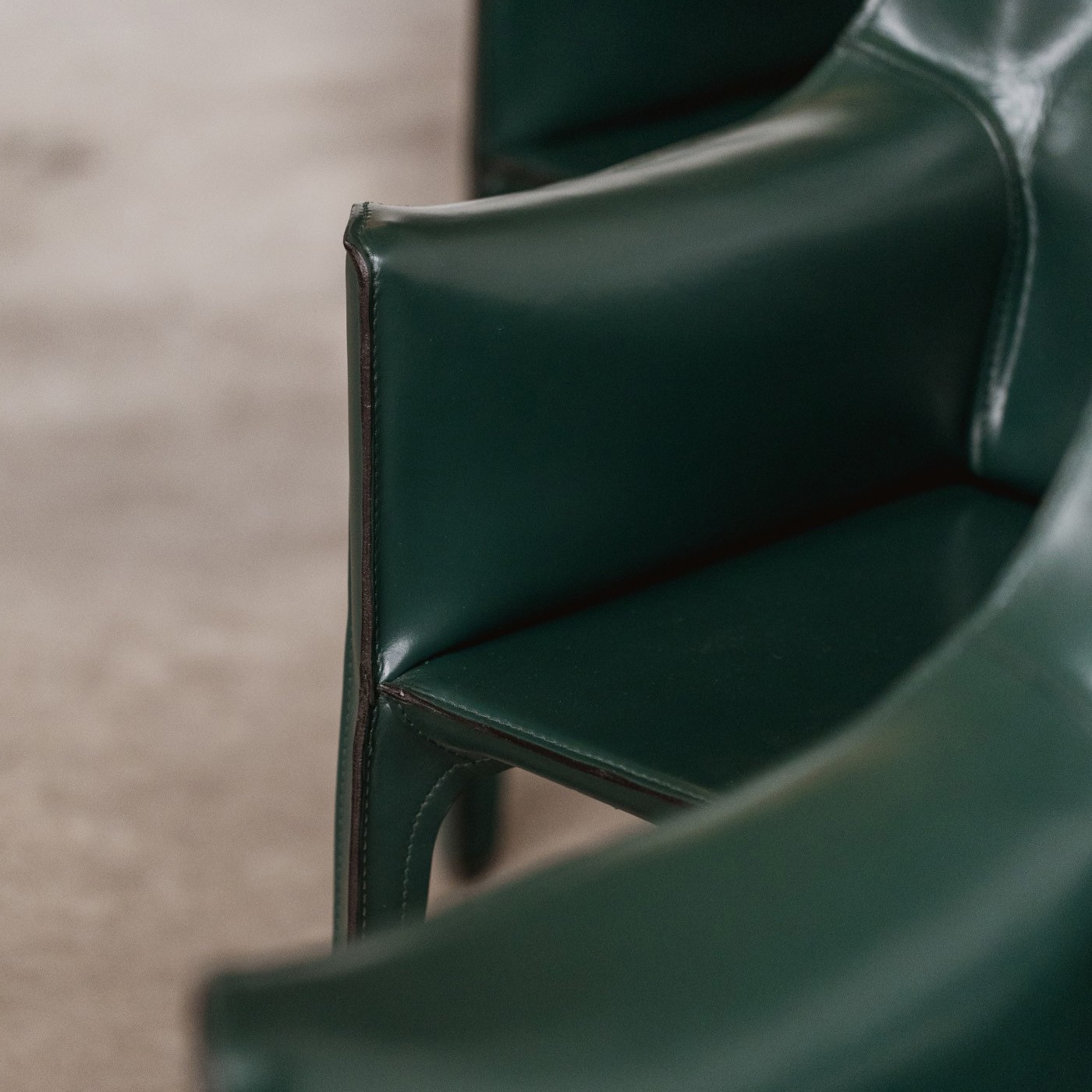Mario Bellini "CAB 413” Chairs for Cassina, Dark Green Leather, 1977, Set of 6, 1977