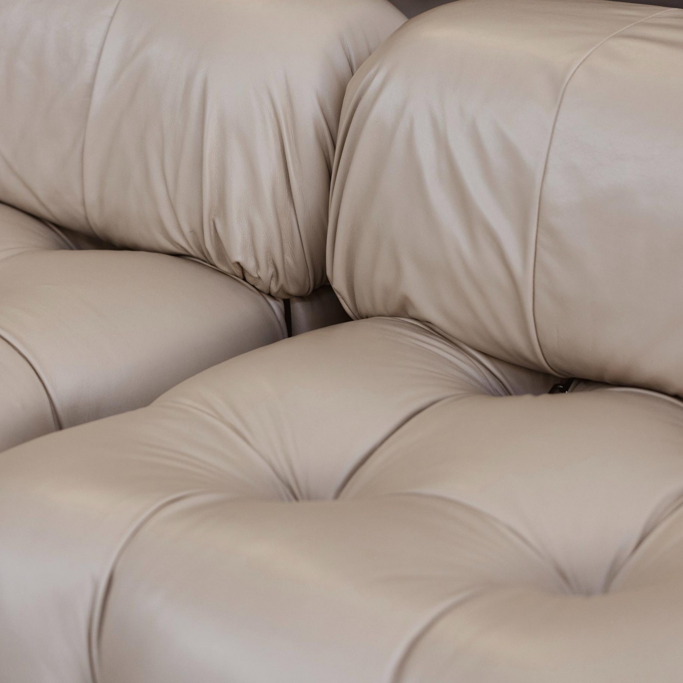 Mario Bellini "Camaleonda" Modular Sofa for B&B Italia, Sand beige Leather, 1970, Set of 5, 1970