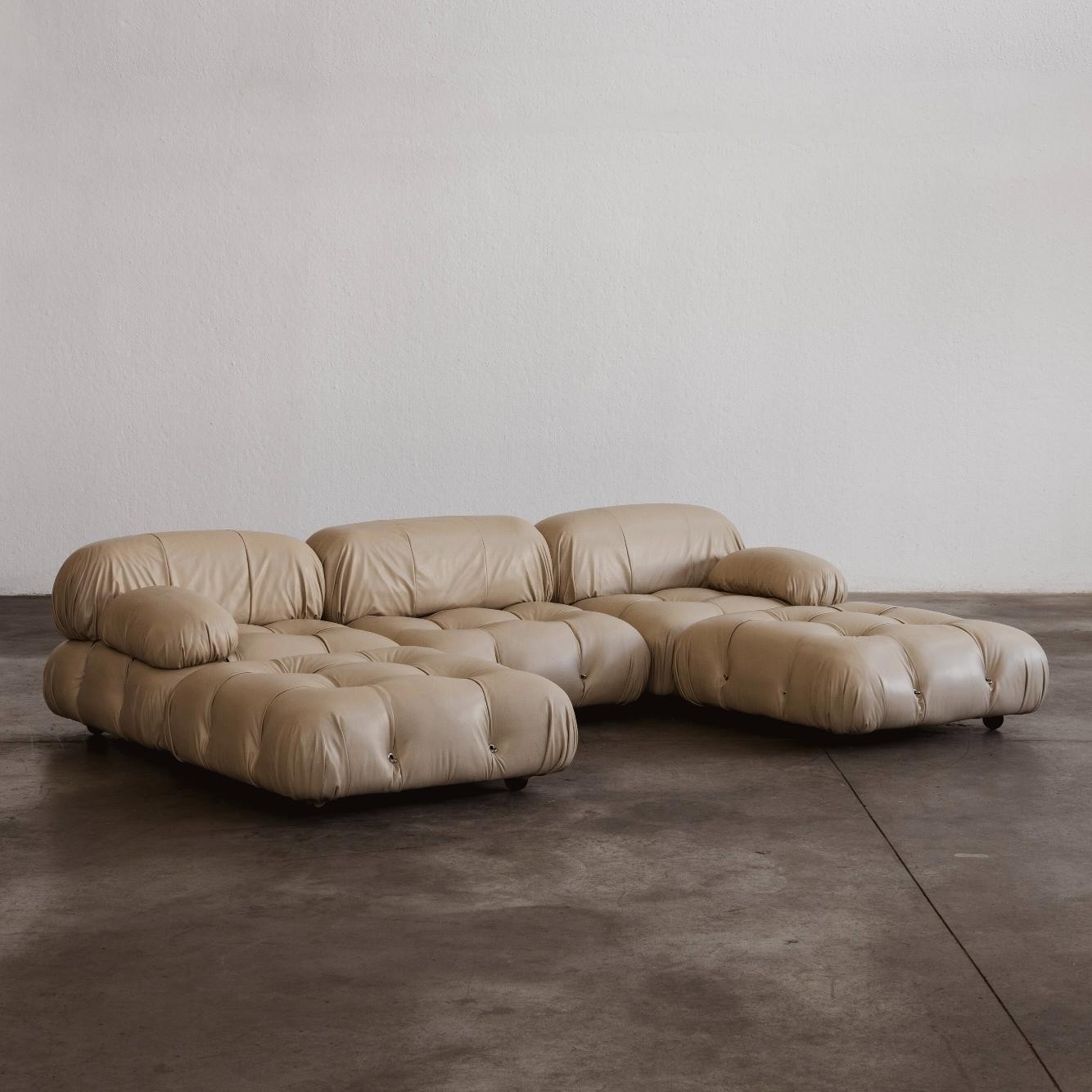 Mario Bellini "Camaleonda" Modular Sofa for B&B Italia, Sand beige Leather, 1970, Set of 5, 1970