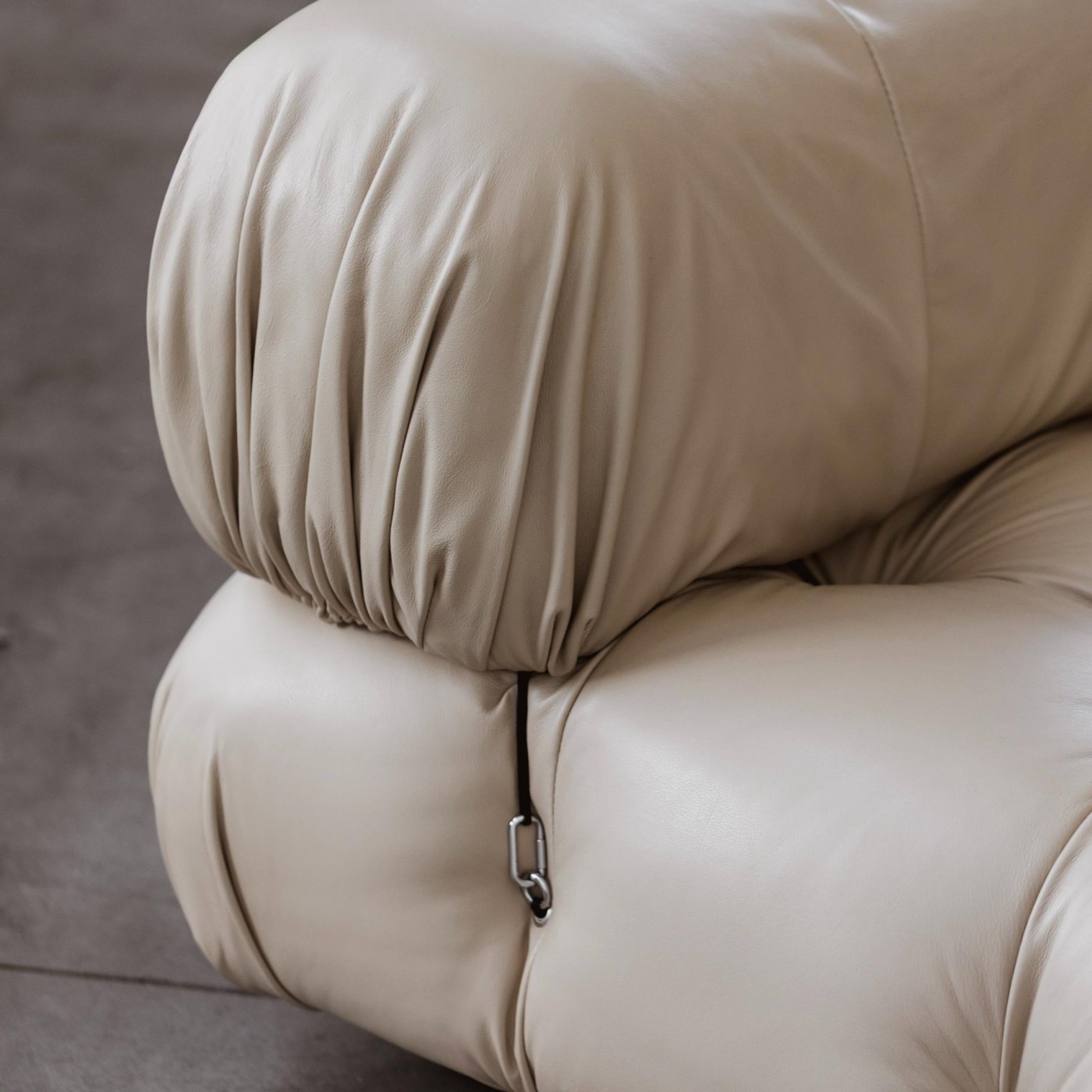 Mario Bellini "Camaleonda" Modular Sofa for B&B Italia, Sand beige Leather, 1970, Set of 5, 1970