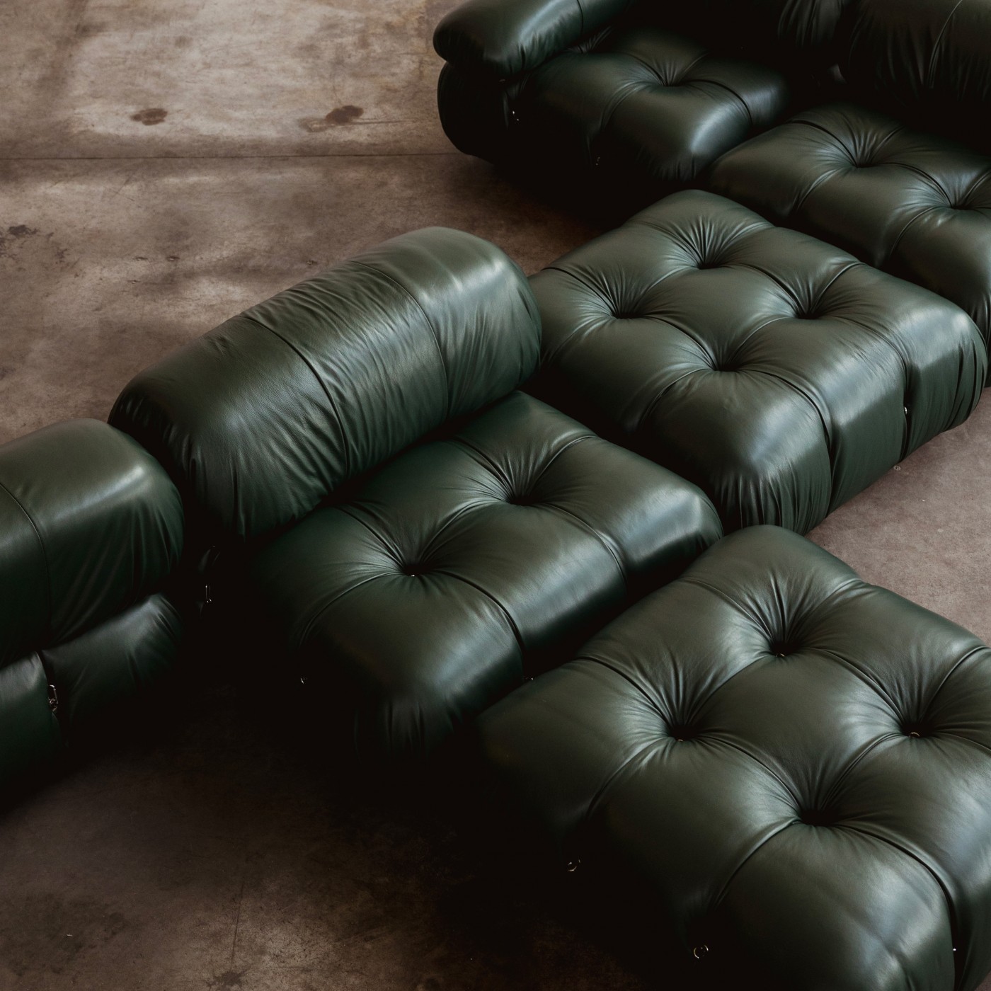 Mario Bellini "Camaleonda" Modular Sofa for B&B Italia, Dark Green Leather, 1970, Set of 6, 1970