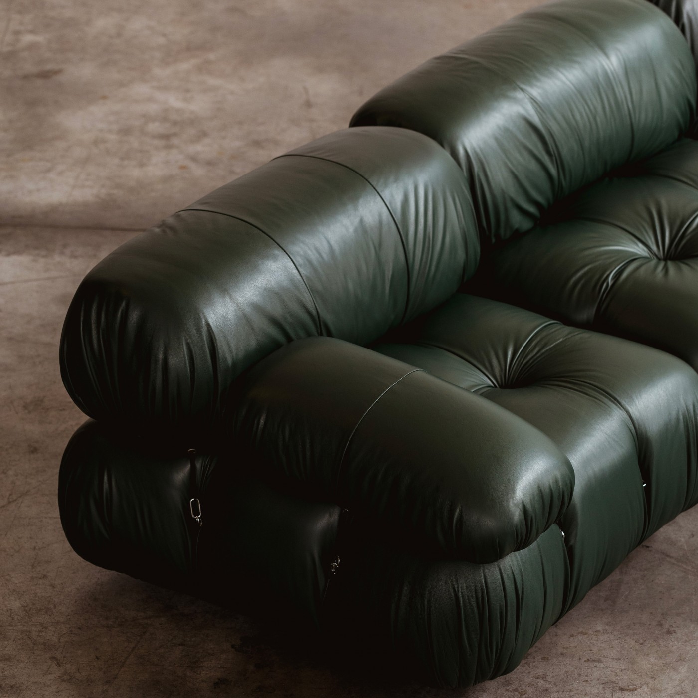 Mario Bellini "Camaleonda" Modular Sofa for B&B Italia, Dark Green Leather, 1970, Set of 6, 1970