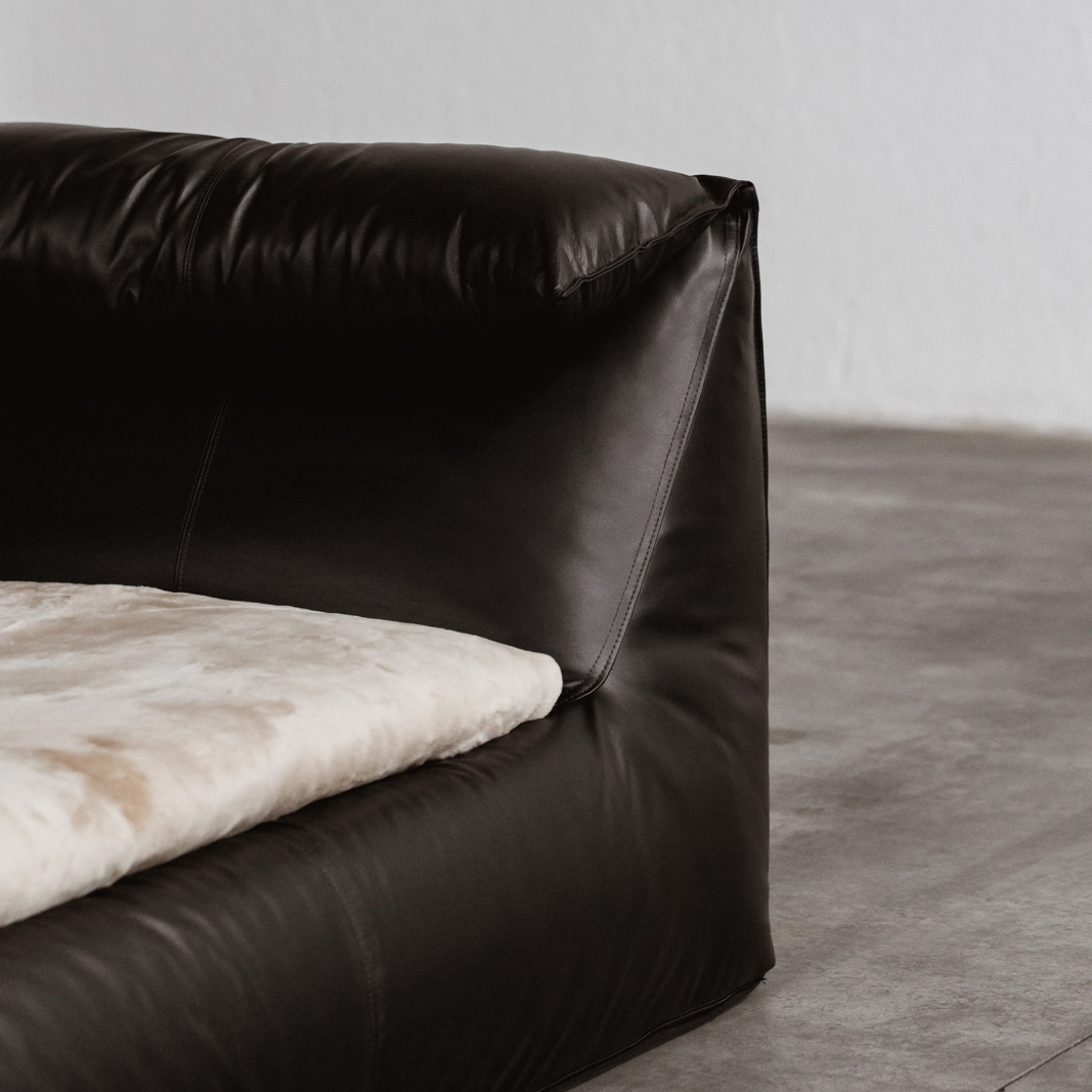 Mario Bellini "Le Bambole" Daybed for B&B Italia, 1972, 1972