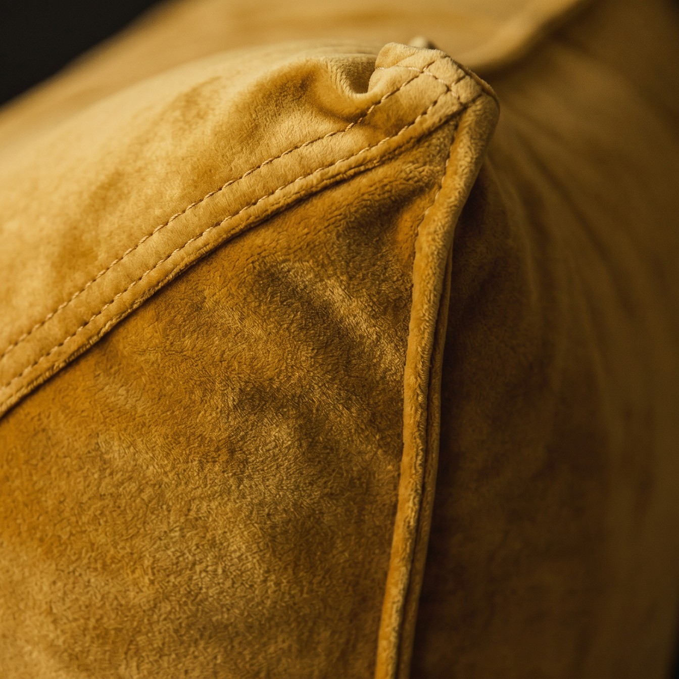 Mario Bellini "Le Bambole" Sofa for B&B Italia, Mustard Velvet, 1971, 1971