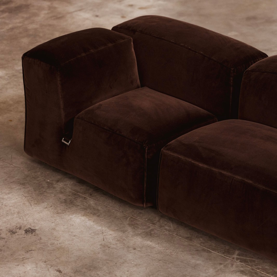 Mario Bellini “Le Mura” Modular Sofa for Cassina, Dark Brown Velvet, 1972, Set of 5, 1972