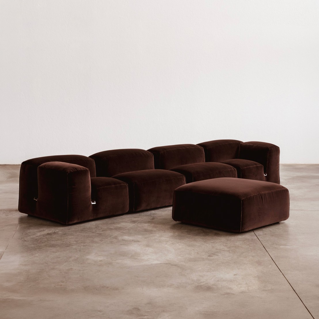 Mario Bellini “Le Mura” Modular Sofa for Cassina, Dark Brown Velvet, 1972, Set of 5, 1972