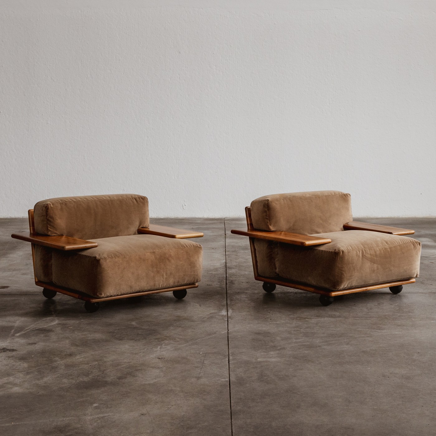 Mario Bellini "Pianura" Armchairs for Cassina, Argilla Velvet, 1971, set of 2, 1970s