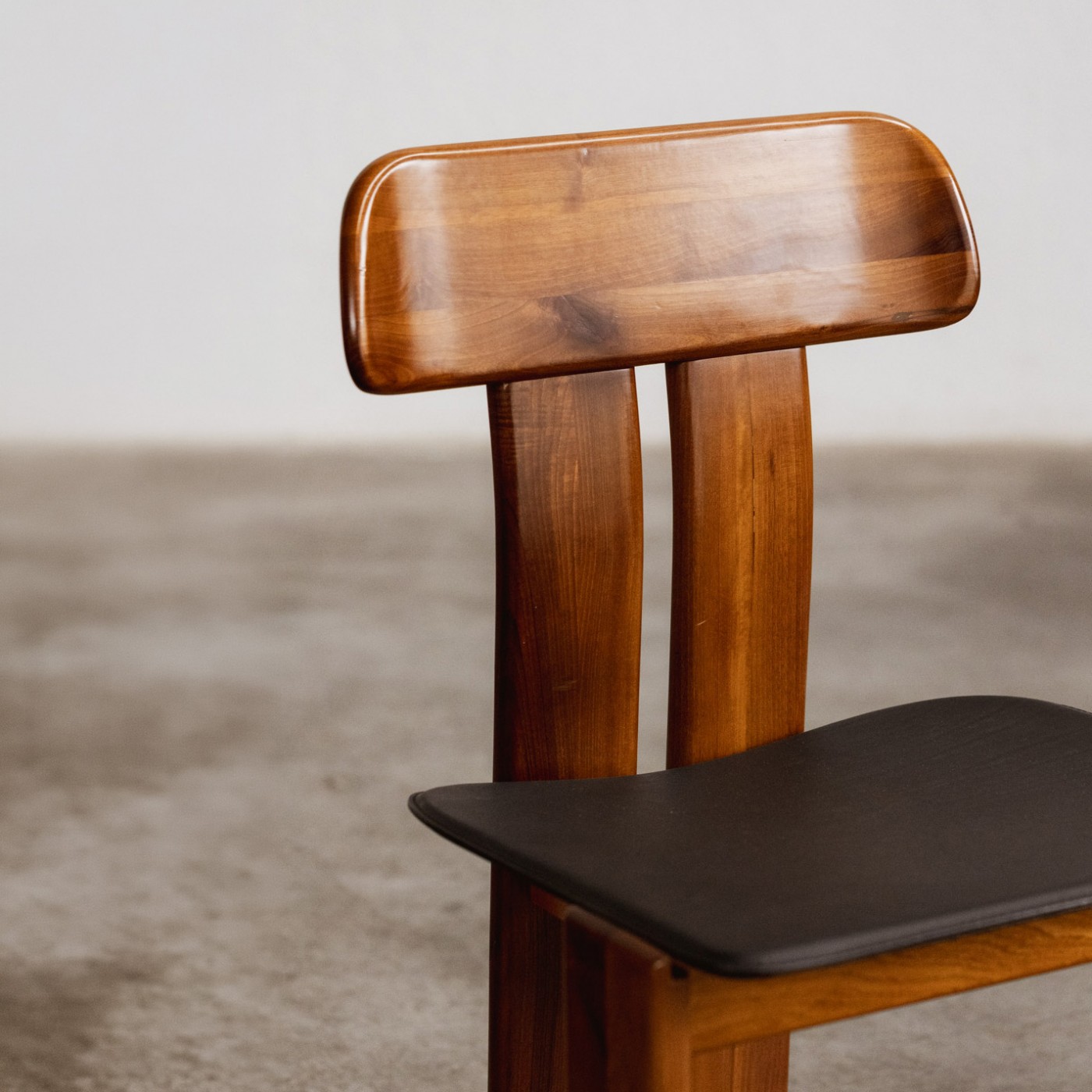 Mario Marenco "Sapporo" Dining Chairs for Mobil Girgi, Black Leather 1970, Set of 12, 1970