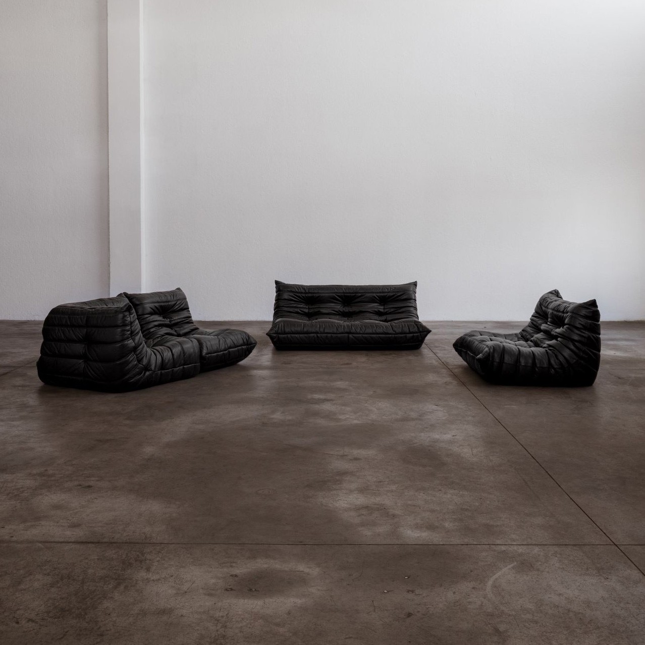 Michel Ducaroy “Togo” Modular Sofa for Ligne Roset, Black Leather, 1973, Set of 4, 1973
