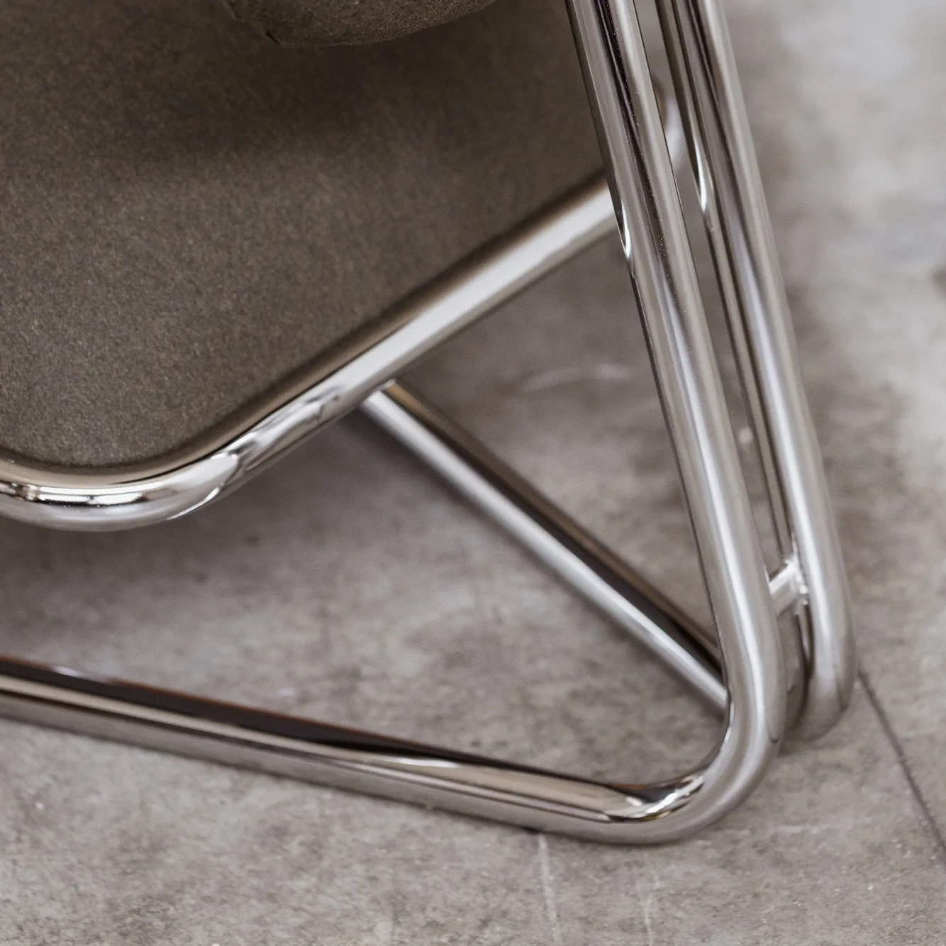 Modernist Lounge Chairs, Green Wool, 1970, Set of 2, 1970