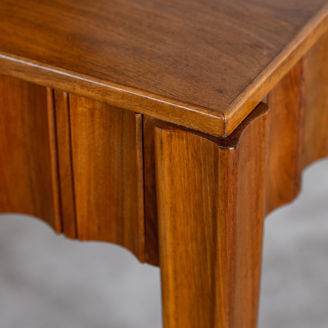 Paolo Buffa Fluted Desk with Hidden Drawers, Italy, 1940s, 1940s