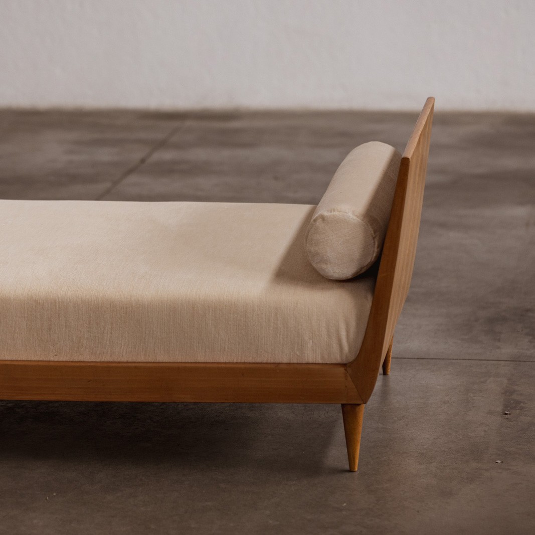 Paolo Buffa Rationalist Daybeds for La Permanente Mobili Cantù, 1952, Set of 2, 1952