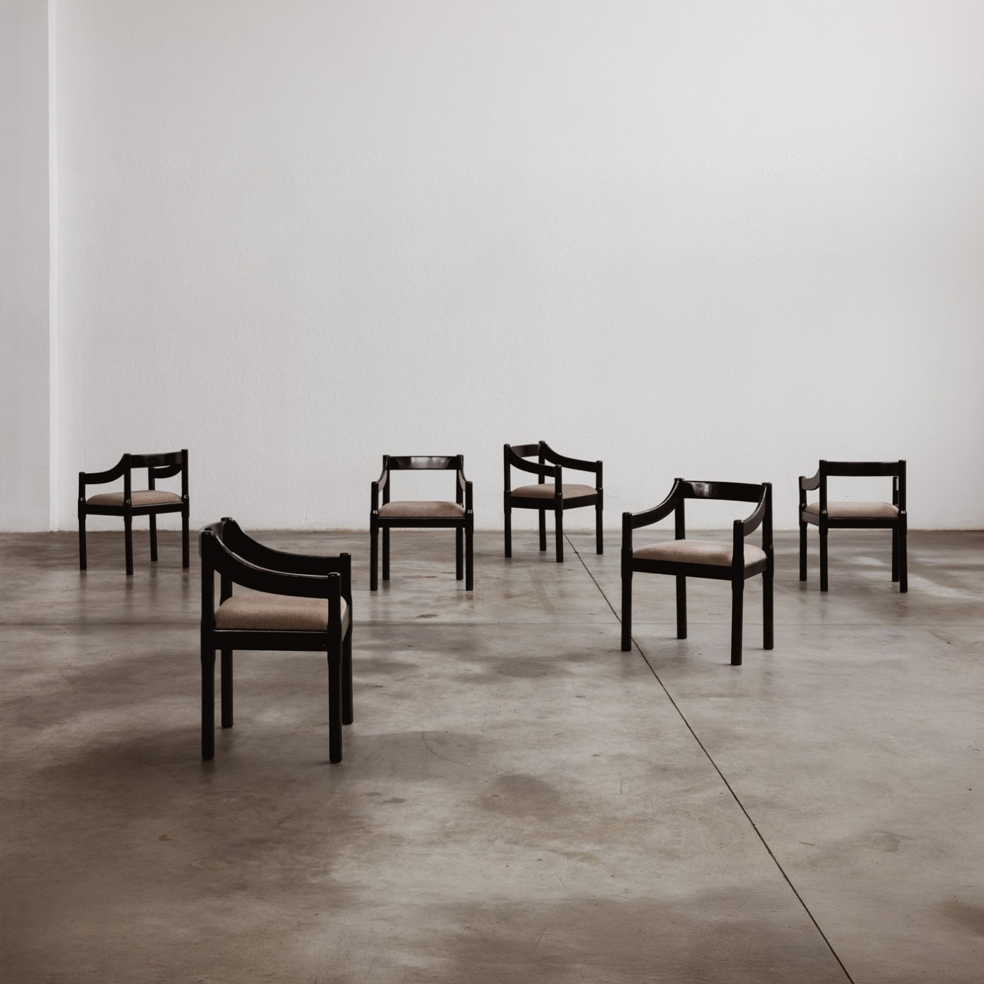 Vico Magistretti “Carimate” Dining Chairs for Cassina, Taupe Alpaca Velvet, 1960, Set of 6, 1960